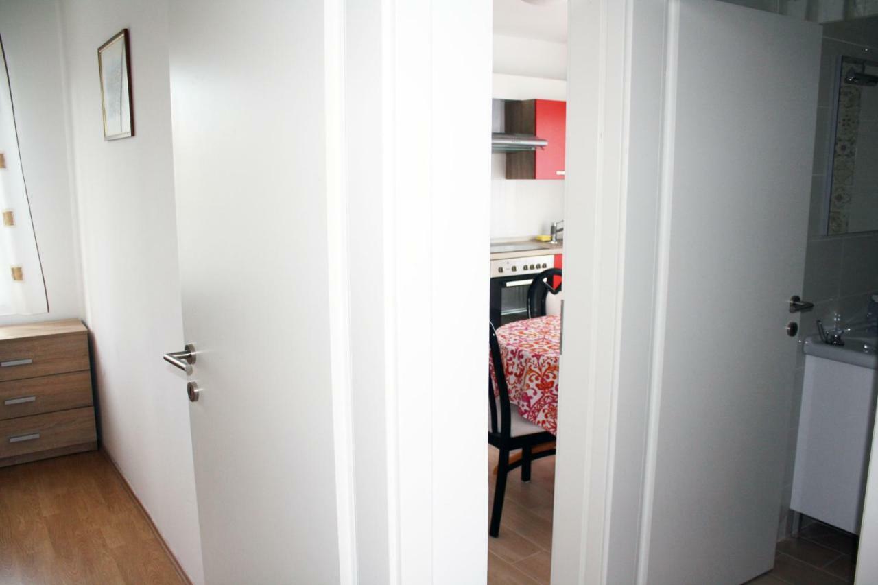 Apartment Vera Umago Esterno foto
