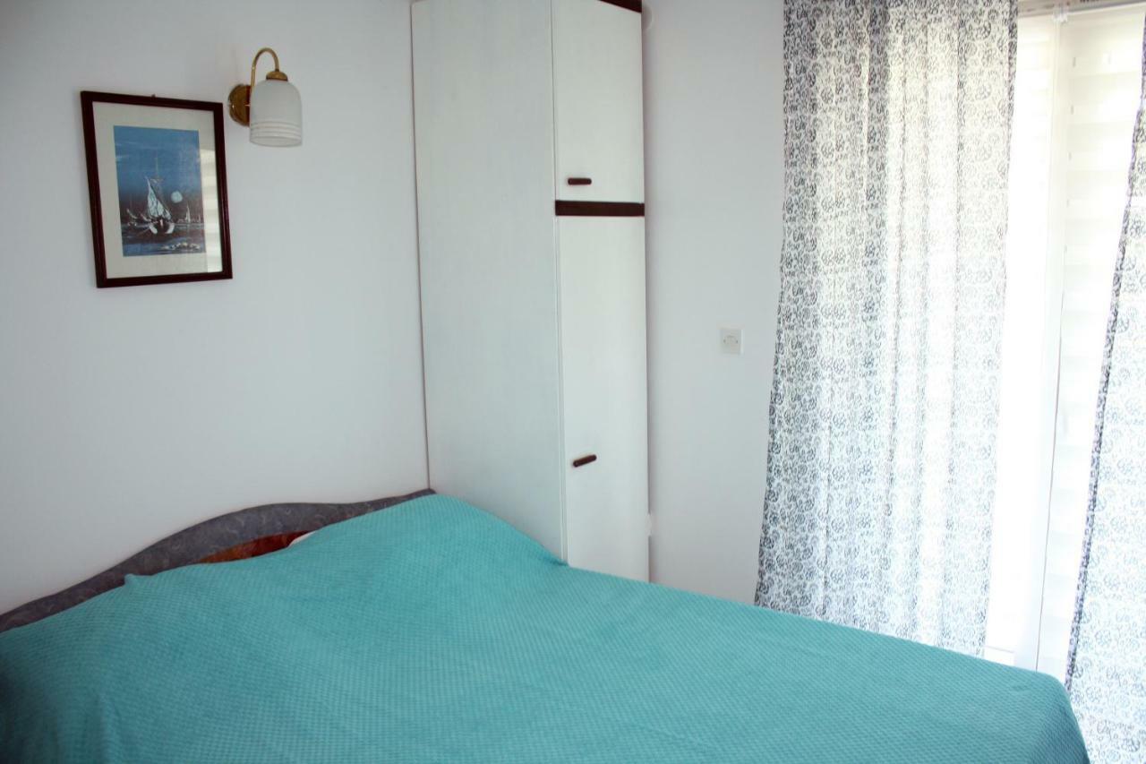 Apartment Vera Umago Esterno foto