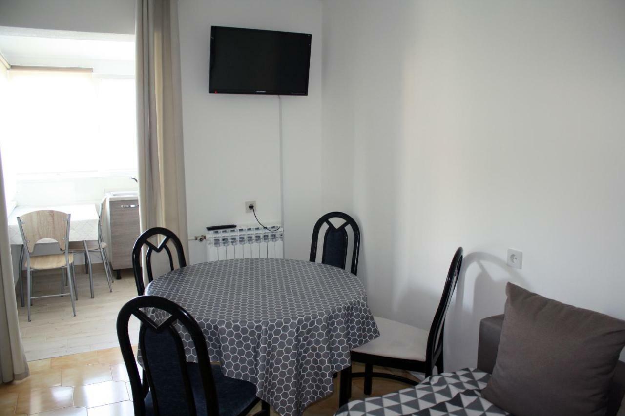 Apartment Vera Umago Esterno foto