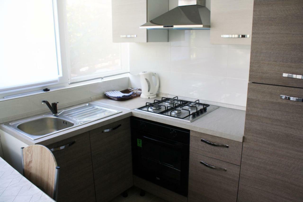 Apartment Vera Umago Esterno foto